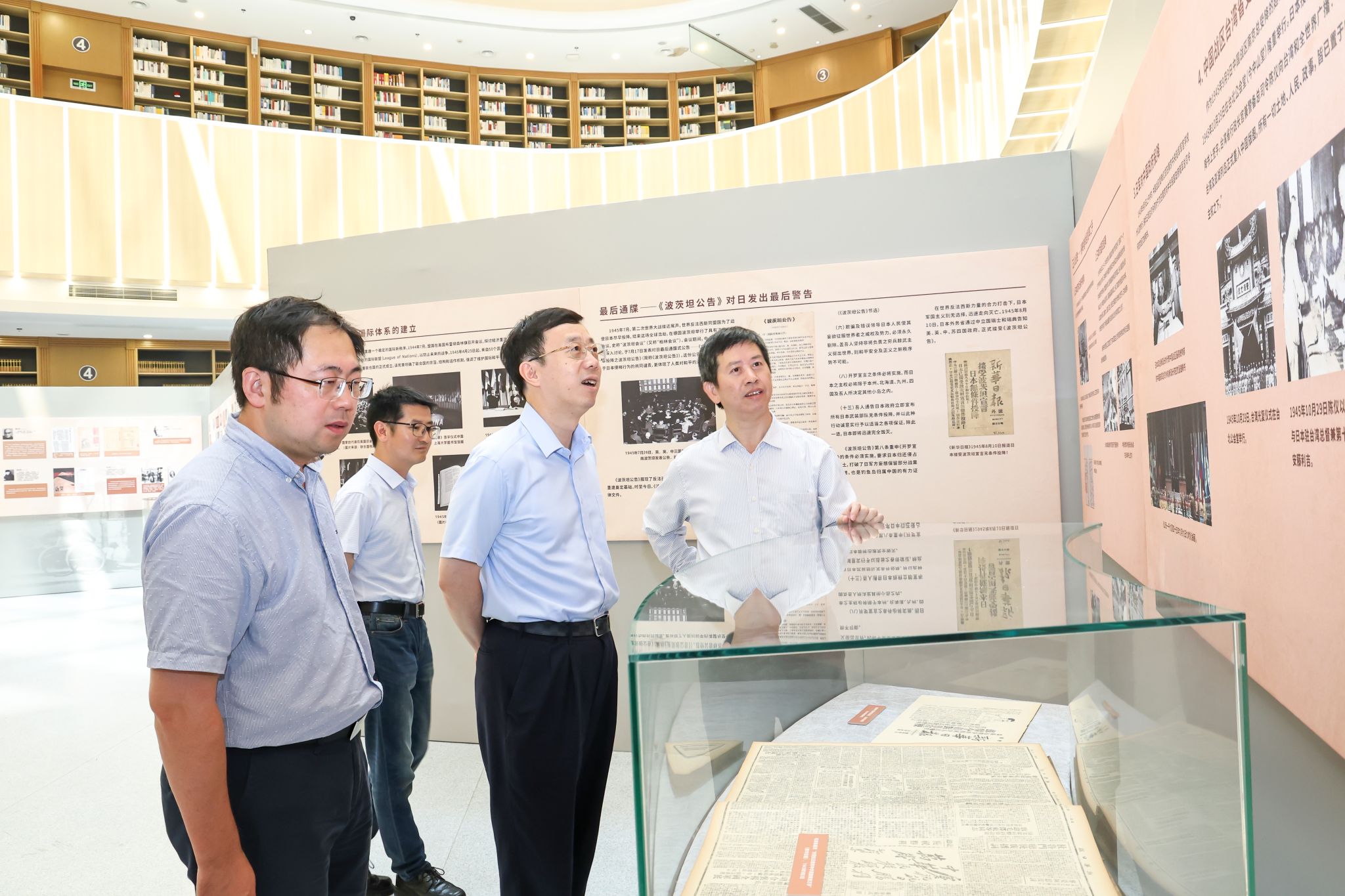 RT1A2105.jpg RT1A2105.jpg